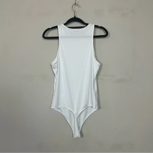 EXPRESS BODY CONTOUR COMPRESSION HIGH NECK BODYSUIT SIZE MEDIUM IN WHITE - Picture 14 of 16
